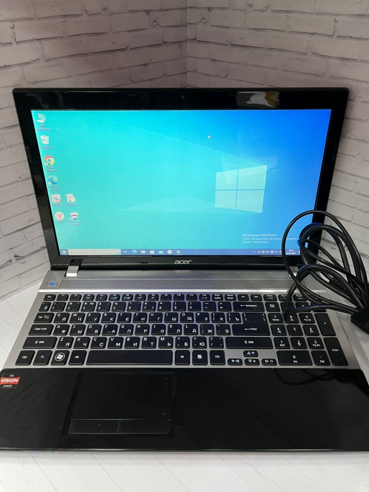 Ноутбук Acer v3-551-64404 gMakk