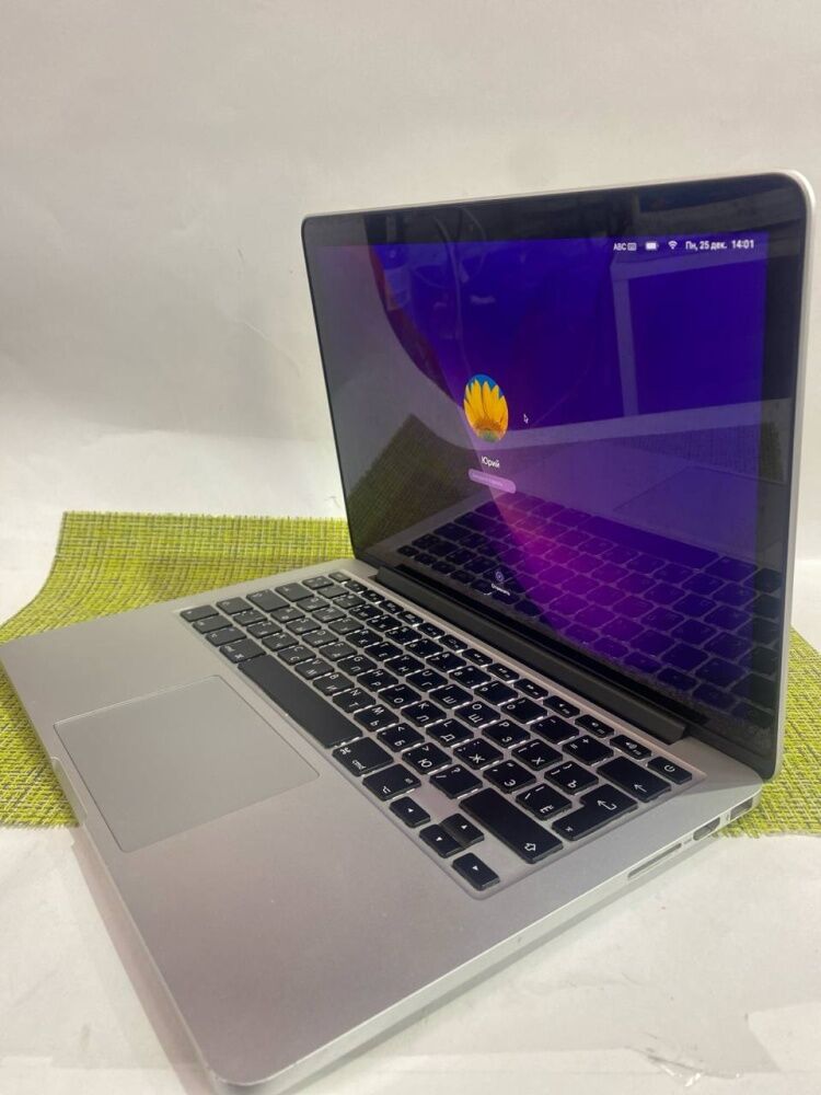 Ноутбук Macbook Pro 13 2015г