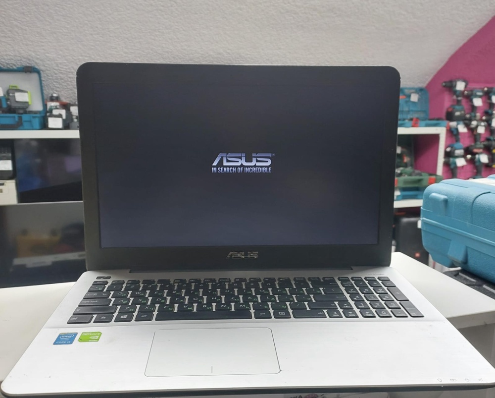 Ноутбук ASUS Х555L
