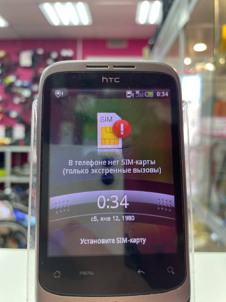 Мобильный телефон HTC