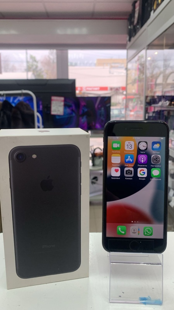 Смартфон iPhone 7 32Gb