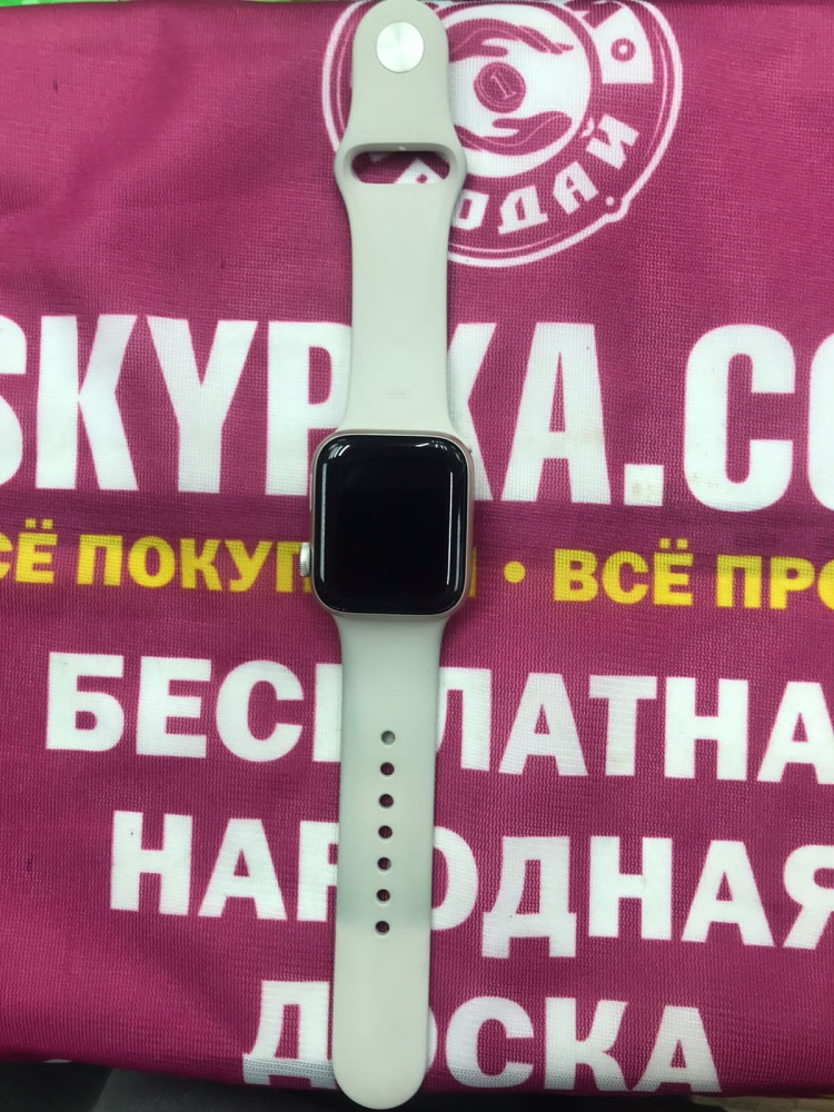 Часы Apple SE Gen2 40mm