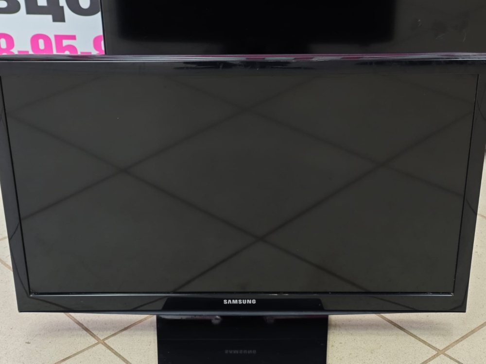Телевизор Samsung UE24H4070