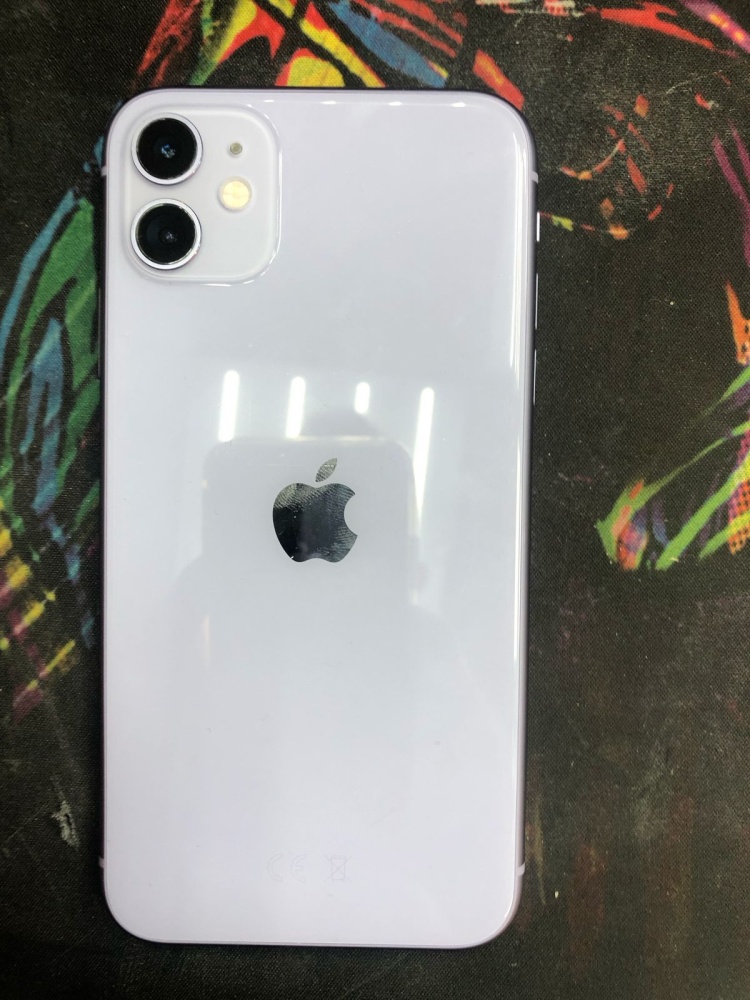 Смартфон iPhone 11 128 Gb