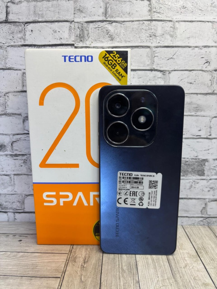 Мобильный телефон Tecno Spark 20 8/256