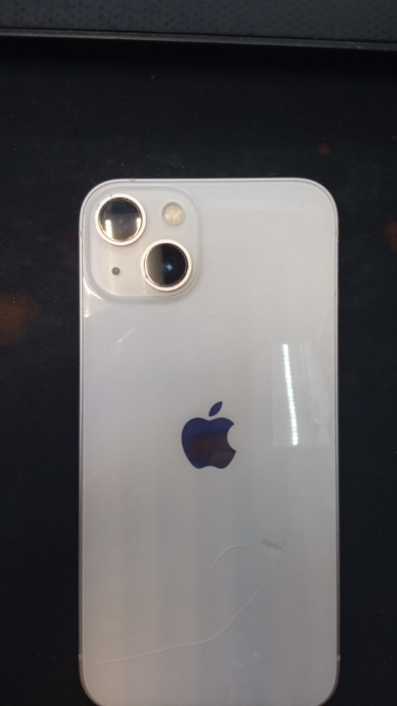 Смартфон iPhone 13 256 Gb