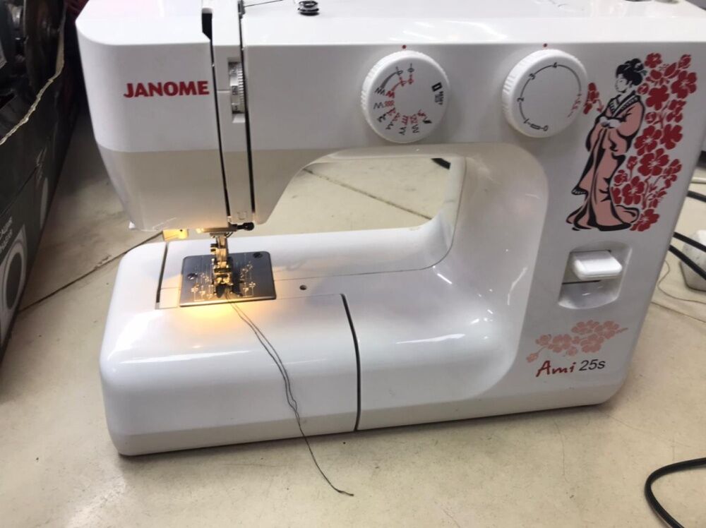 Швейная машина Janome  25S