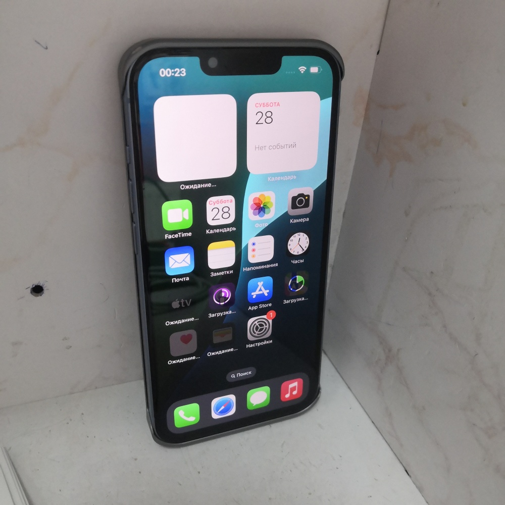 Смартфон iPhone 14 128