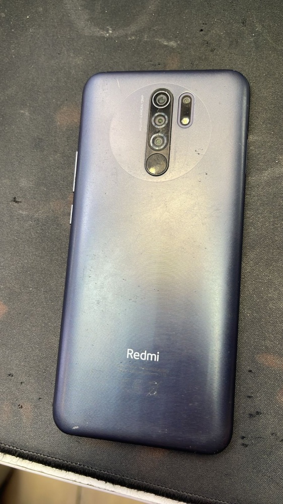 Смартфон Xiaomi Redmi 9