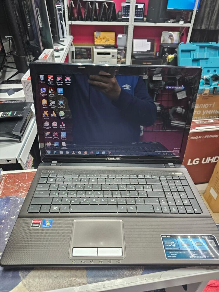 Ноутбук ASUS X53U