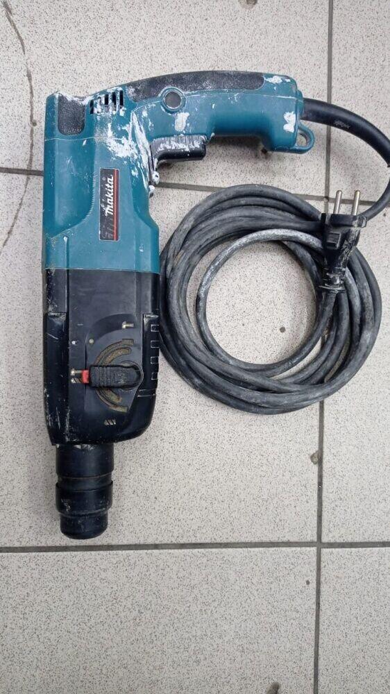 Перфоратор MAKITA HR 2450