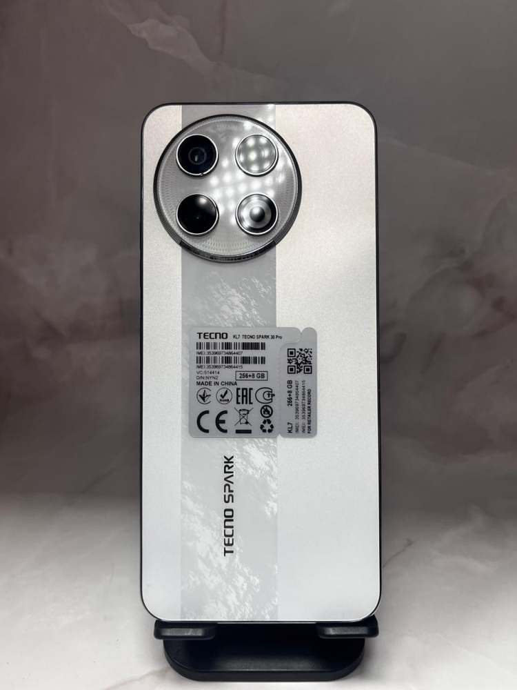 Мобильный телефон Tecno SPARK 30 PRO 8\256