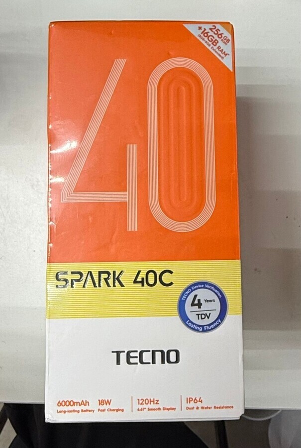 Смартфон Tecno SPARK 40C 256 GB
