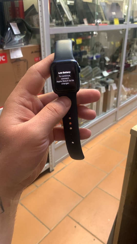 Часы Apple Watch 6