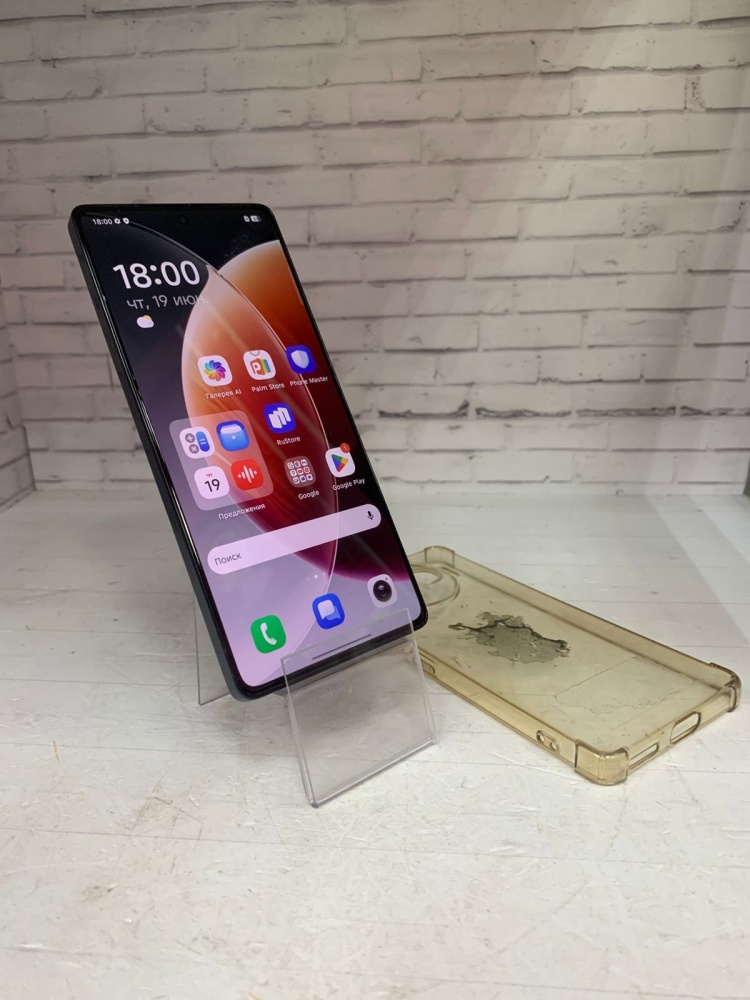 Мобильный телефон Tecno Camon 30 pro