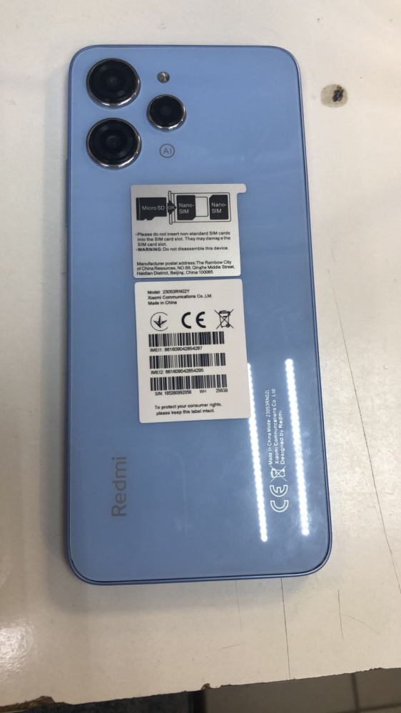 Смартфон Xiaomi Redmi 12