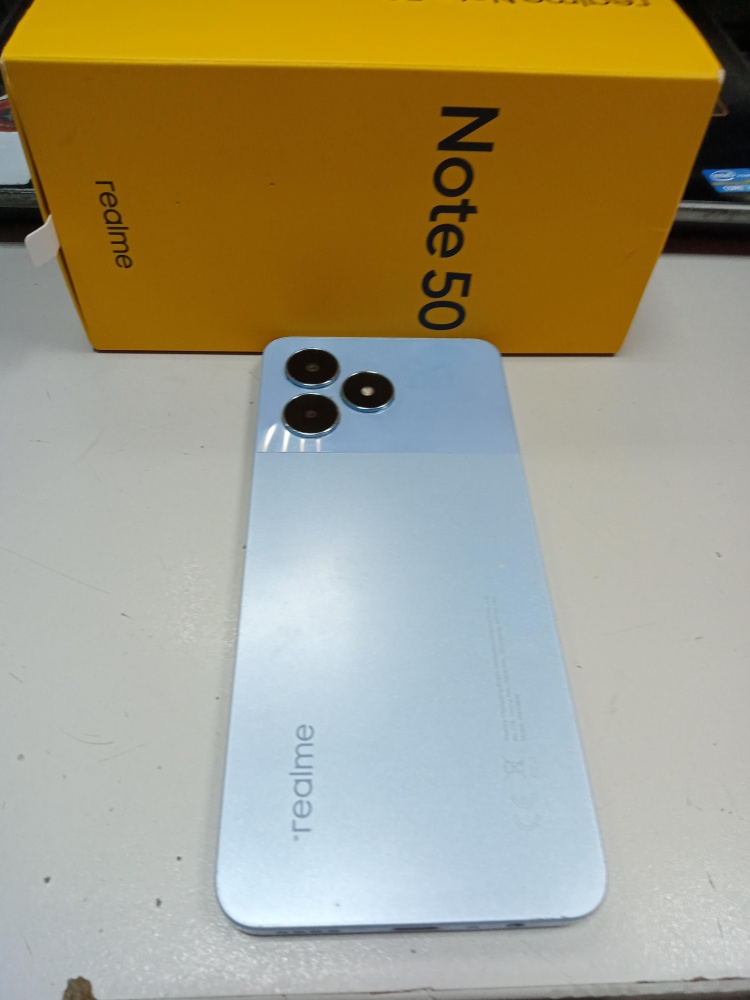 Смартфон Realme Note 50