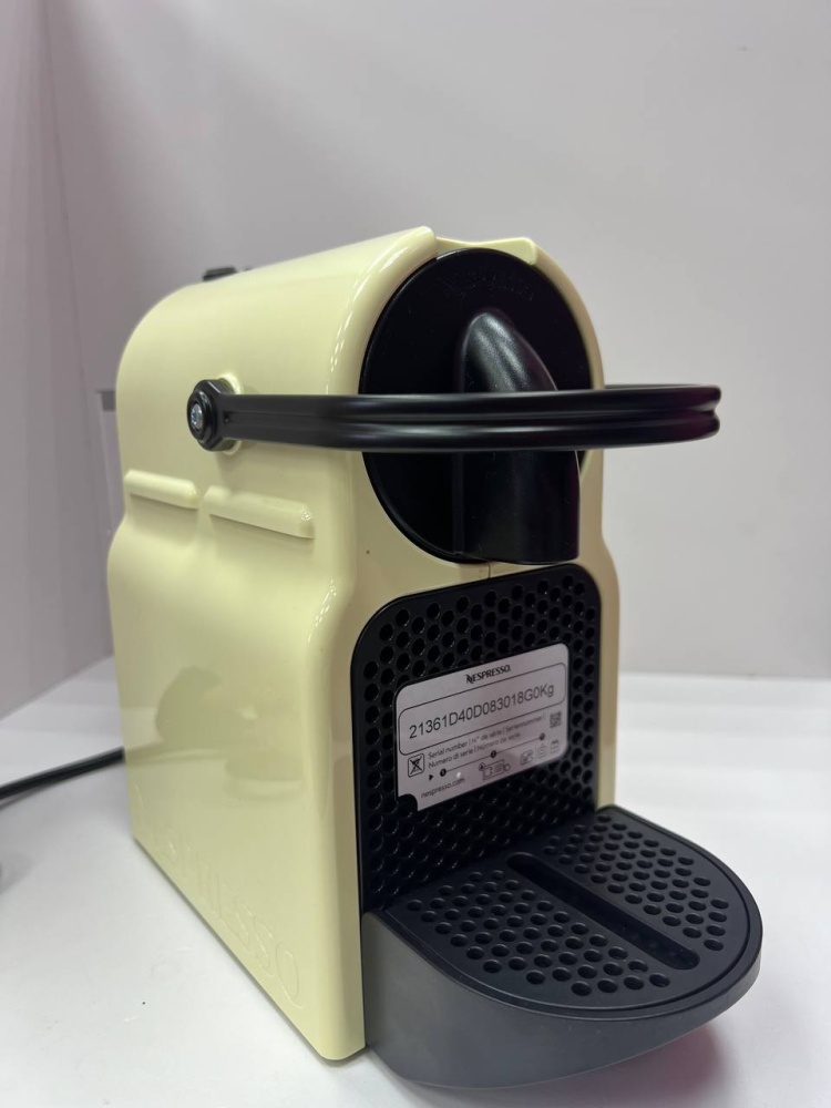 Кофемашина Delonghi Nespresso Inissia