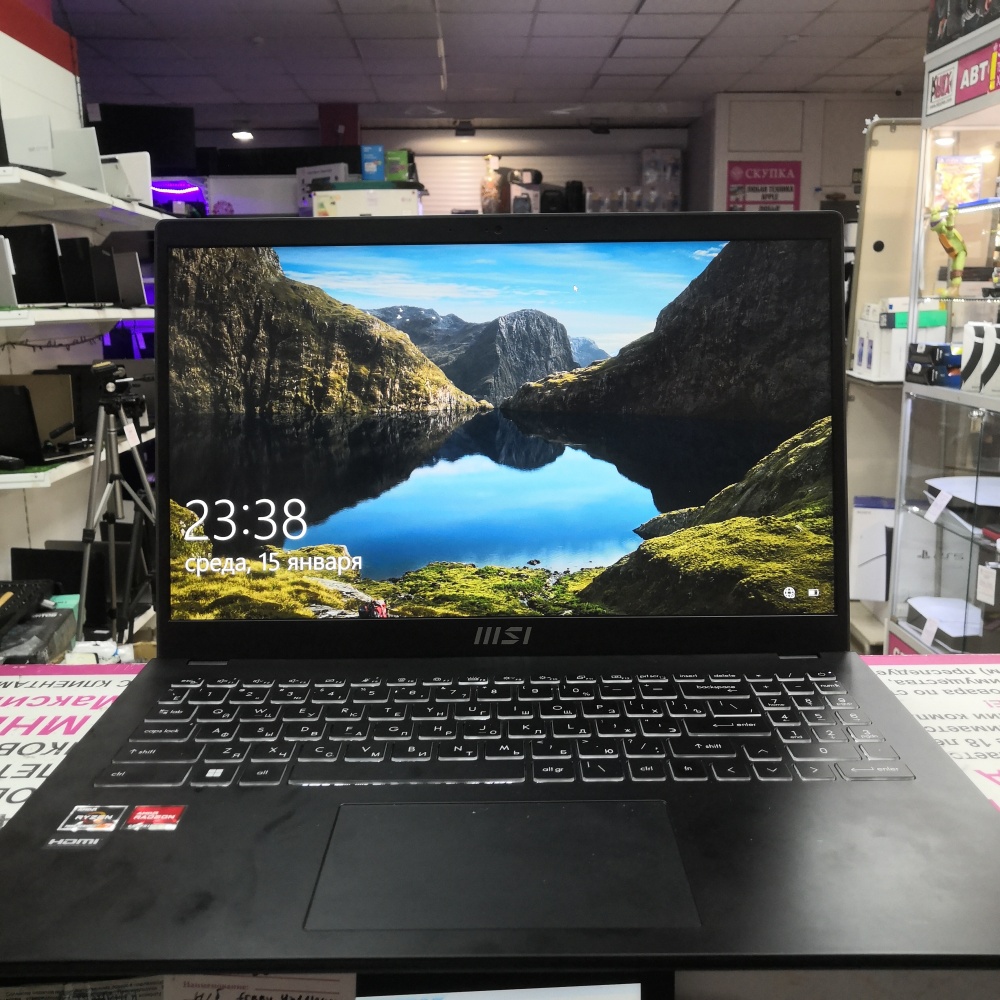Ноутбук MSI Ryzen 8-2.00Ггц/16 ОЗУ/SSD 500Gb