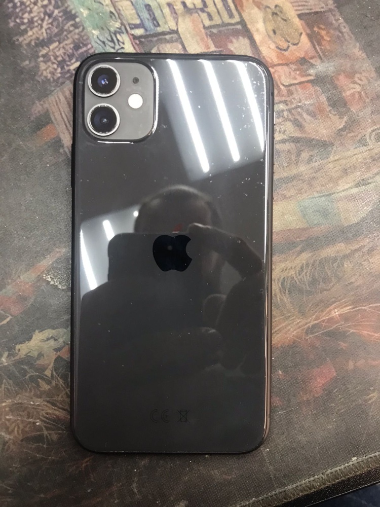 Смартфон iPhone 11 128 Gb