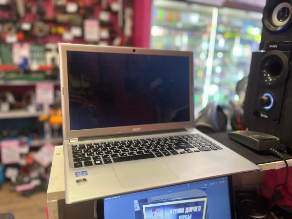 Ноутбук Acer Acpire v5-571