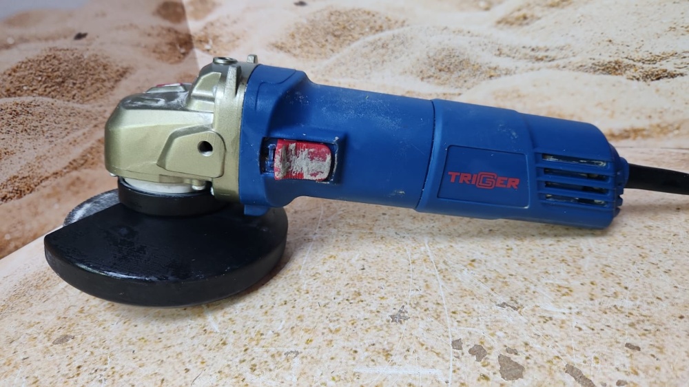 УШМ (Болгарка) TRIGER 20032 125/950 BT