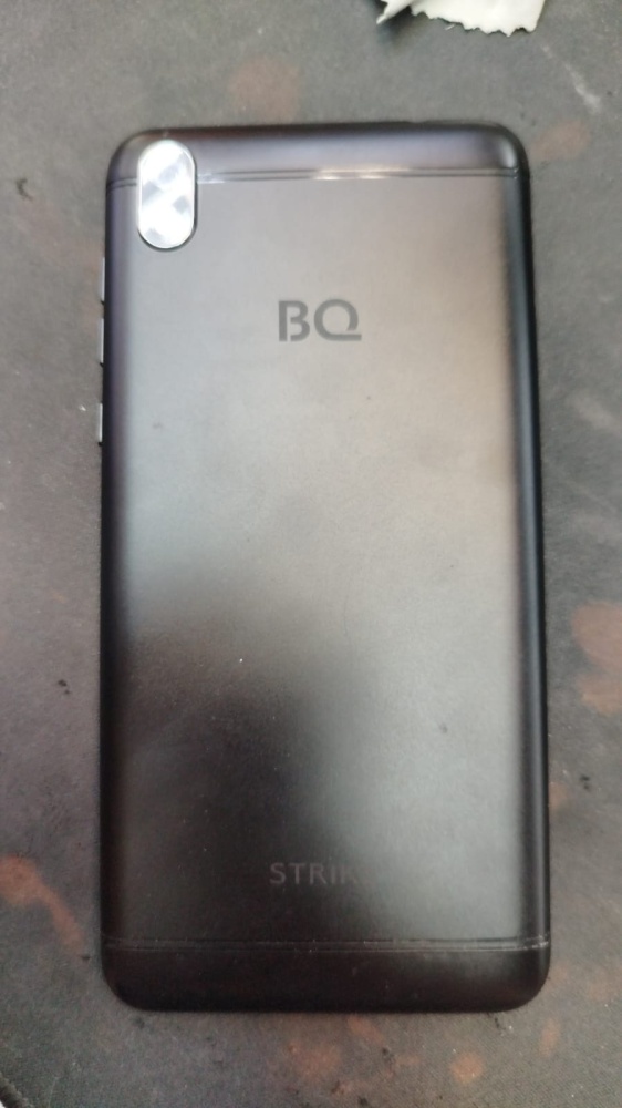 смартфон BQ 1/8