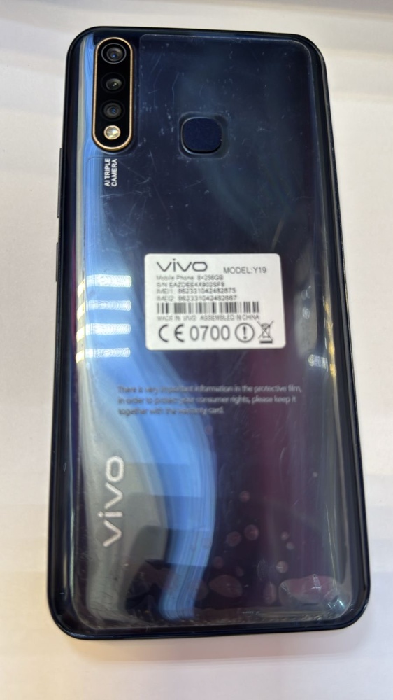 Смартфон Vivo Y19  8.256