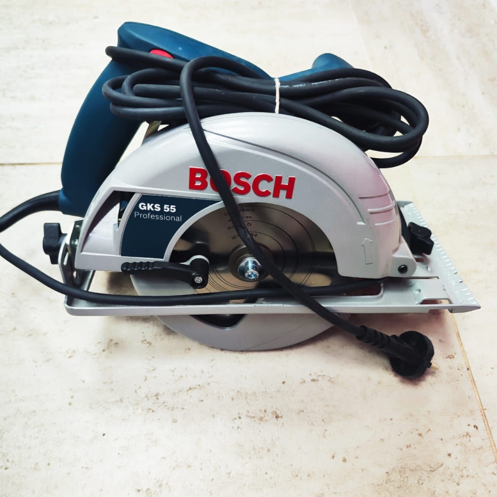 Циркулярная пила Bosch GKS55