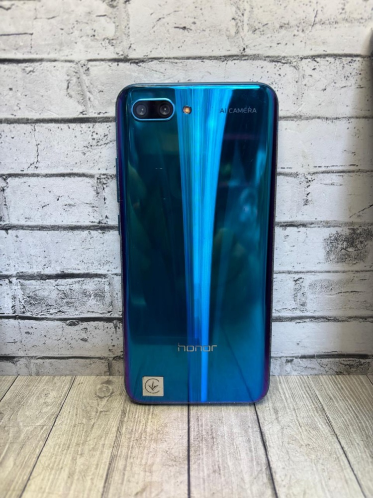 Смартфон Honor 10 4/128