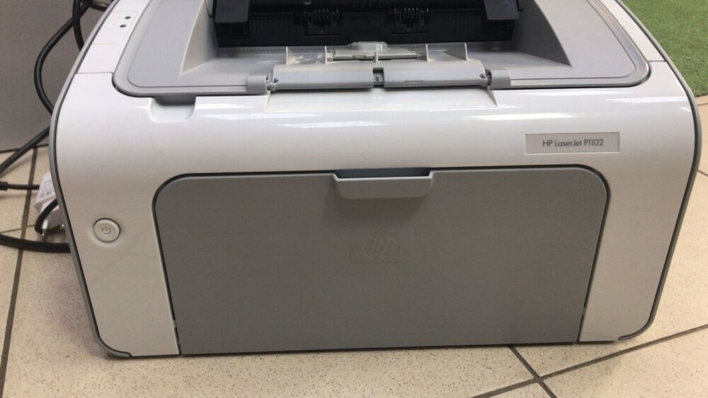 Принтер HP Iaserjet p1102