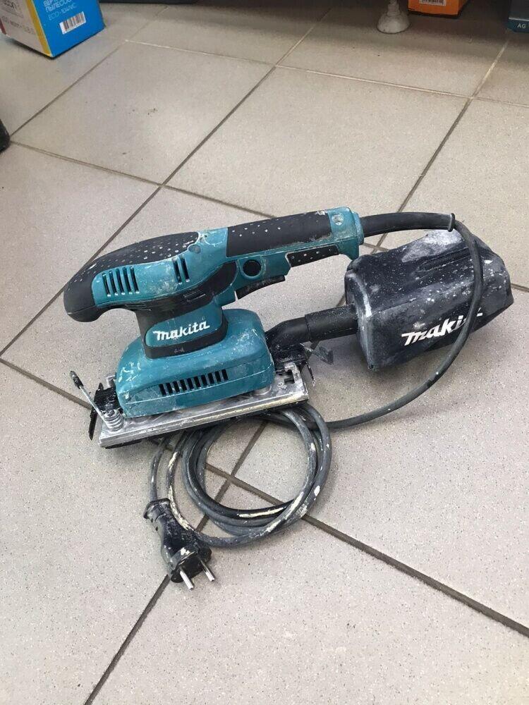 Шлифмашина Makita BO3710