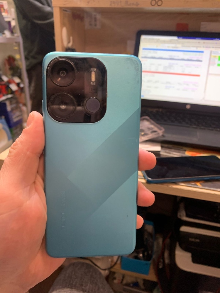 Мобильный телефон Tecno Spark go 2023