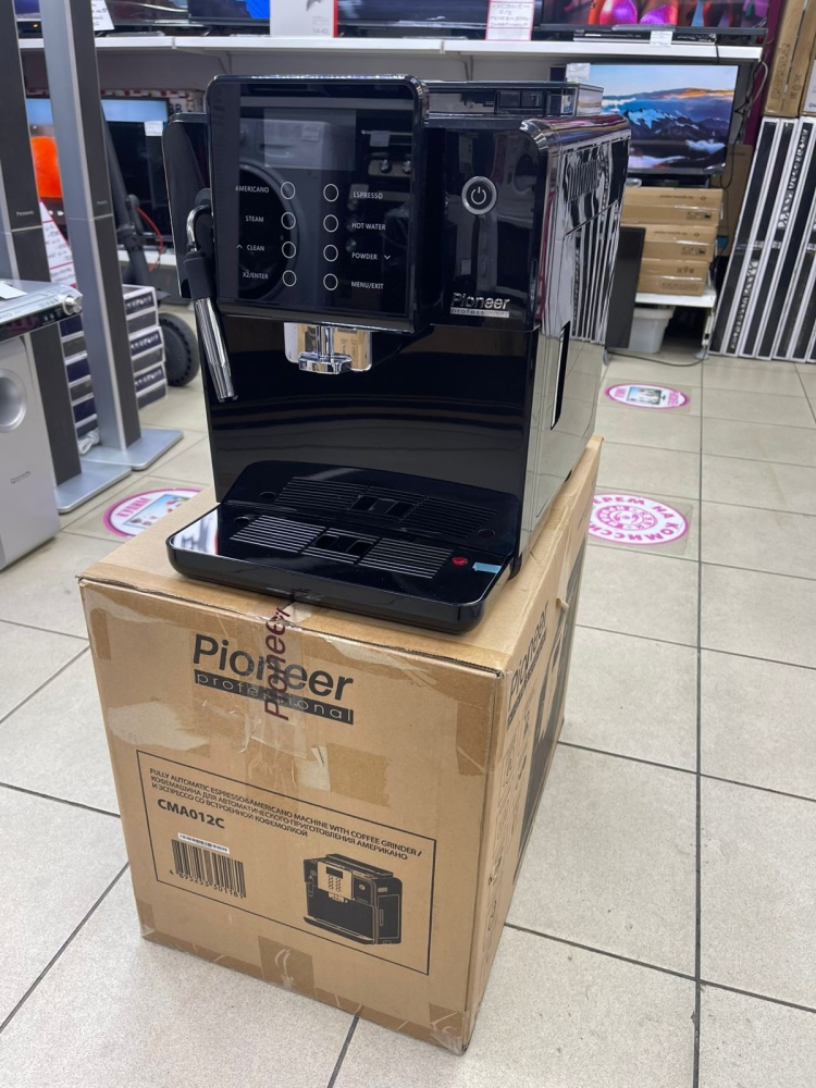 Кофемашина Pioneer cma012c