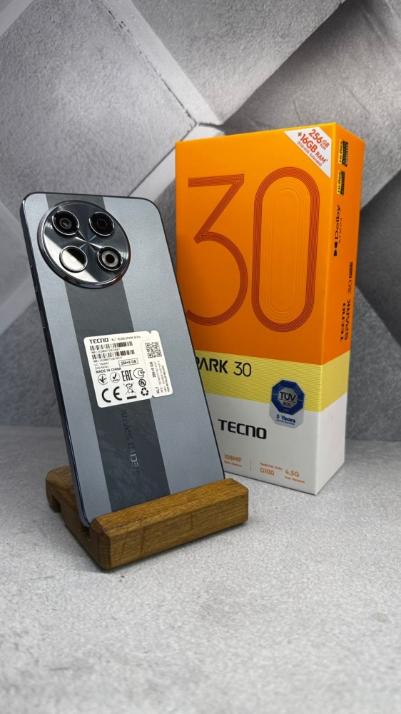 Мобильный телефон Tecno Spark 30 Pro 8/256