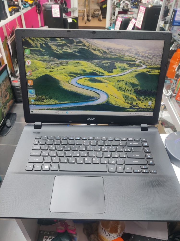 Ноутбук Acer ES1-520