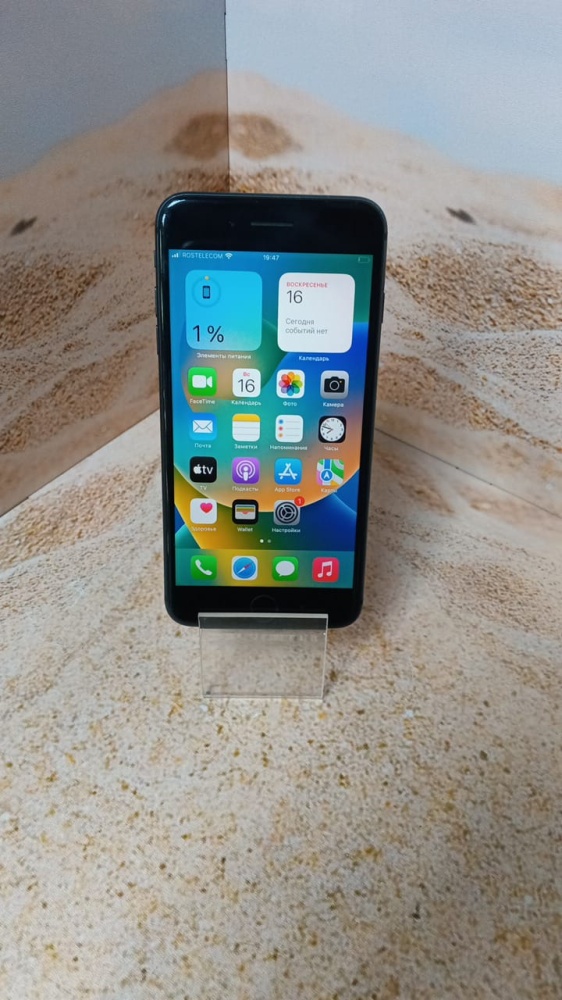 Смартфон iPhone 8+ 64 Gb