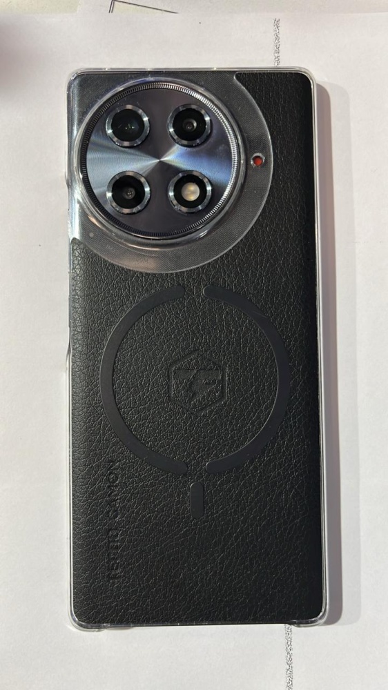 Мобильный телефон Tecno Camon 30s pro