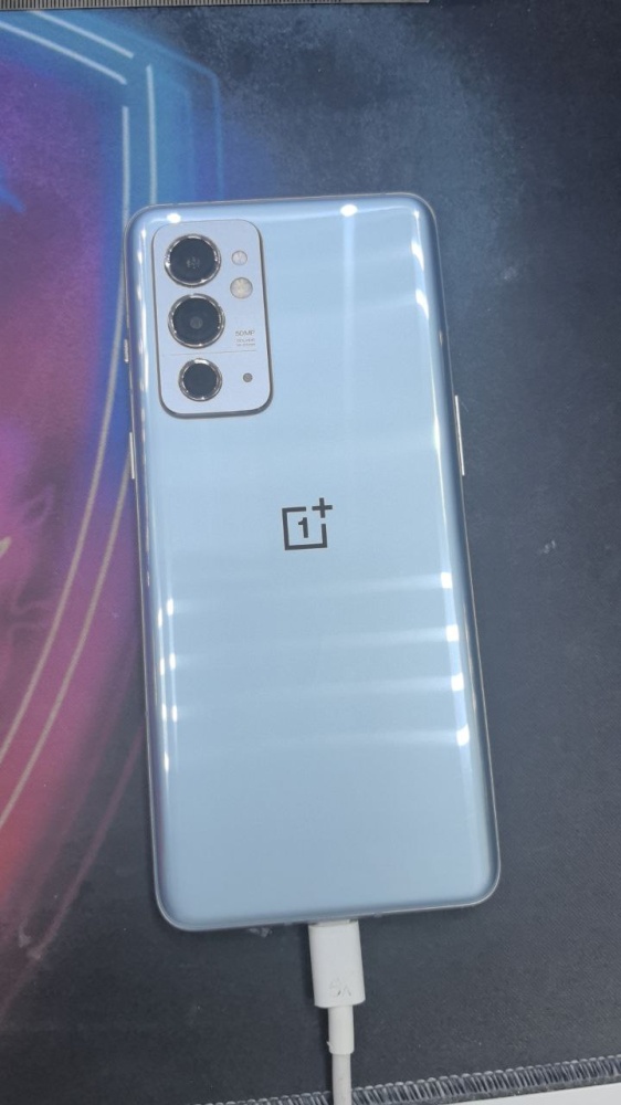 Смартфон OnePlus 9RT 8/128
