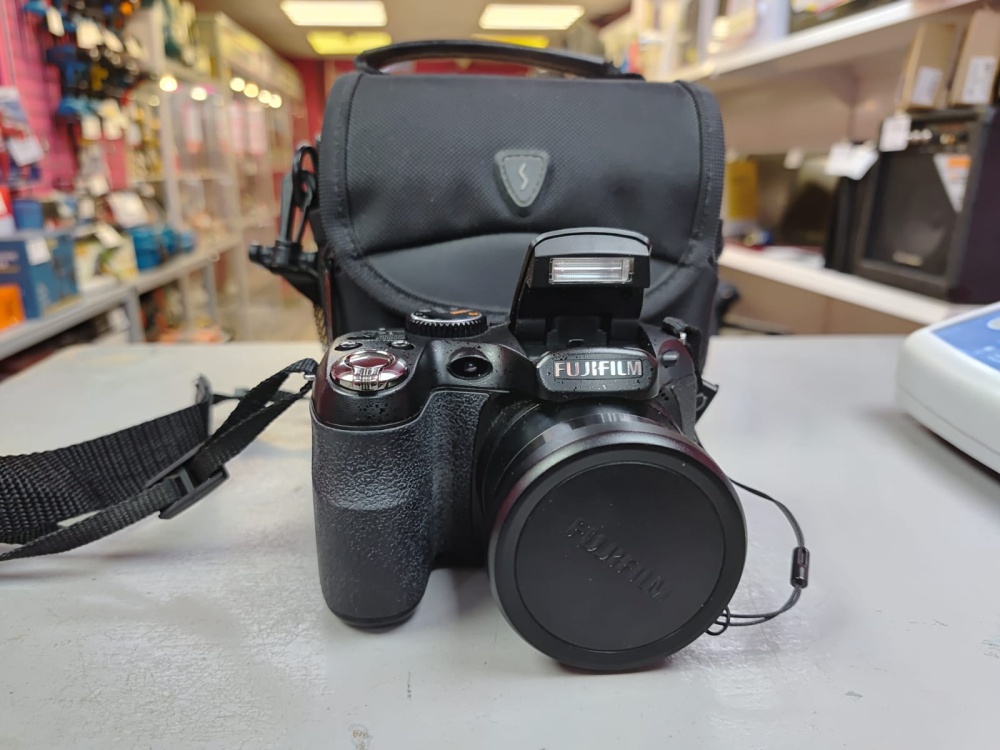 Фотоаппарат Fujifilm FinePix S2950