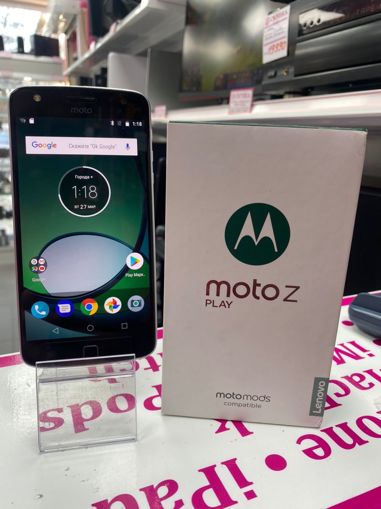 Мобильный телефон Motorola Moto z play 3/32+16 gb flash