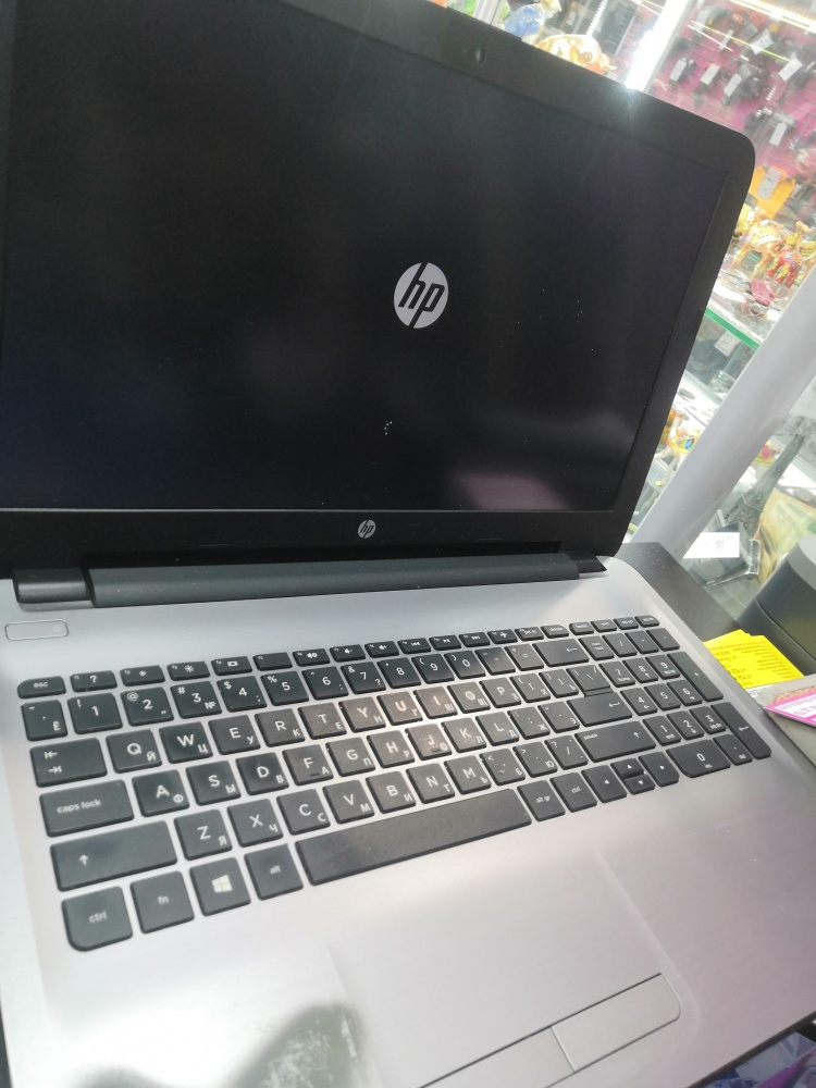 Ноутбук HP 15-ba028ur