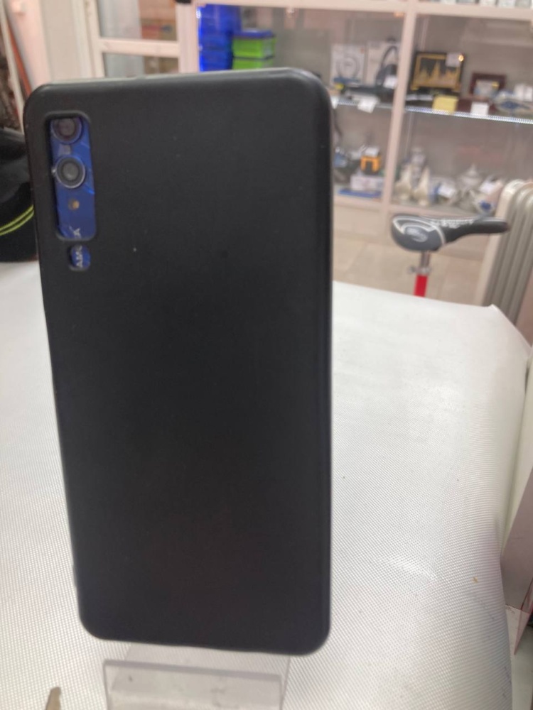 Смартфон Honor 8X 3\64
