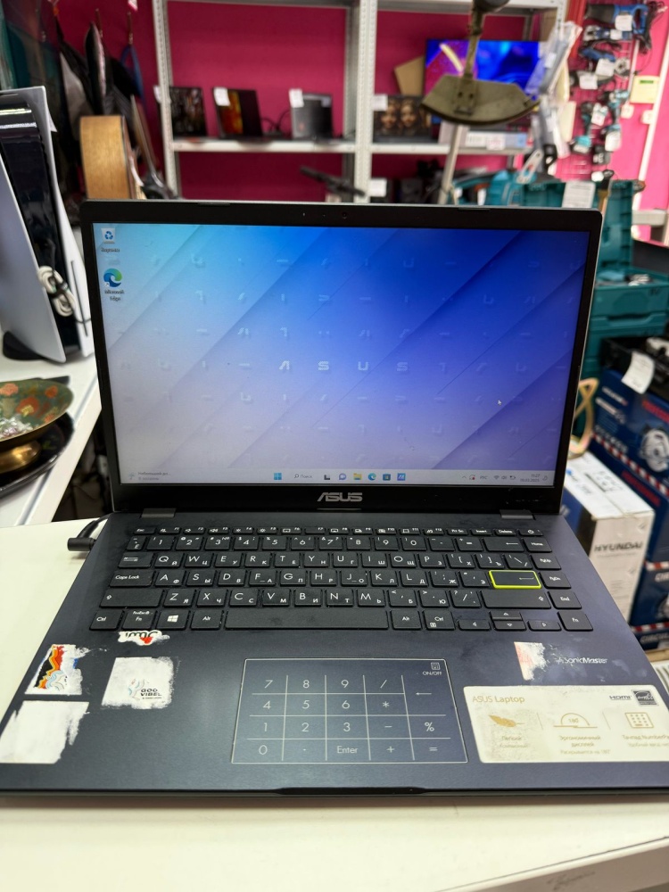 Нетбук Asus LAPTOP R429M