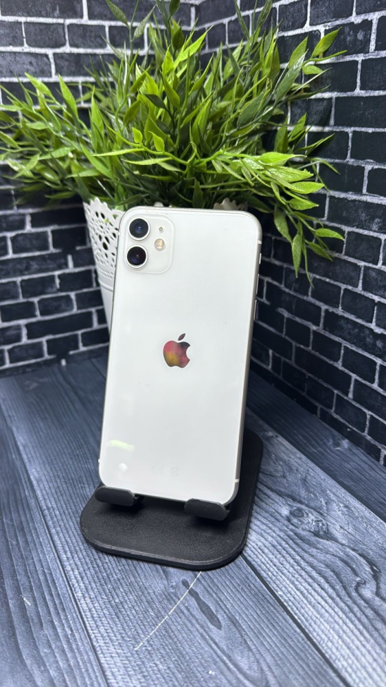 Смартфон iPhone 11 64Gb