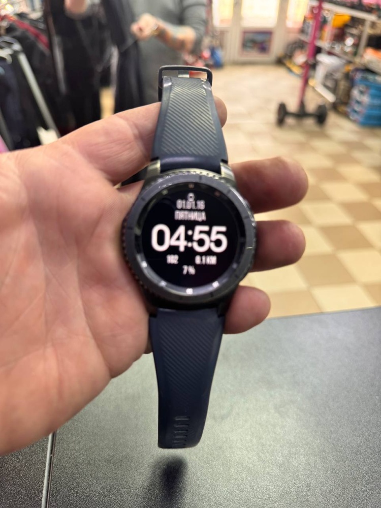 Часы  смарт samsung gear s3