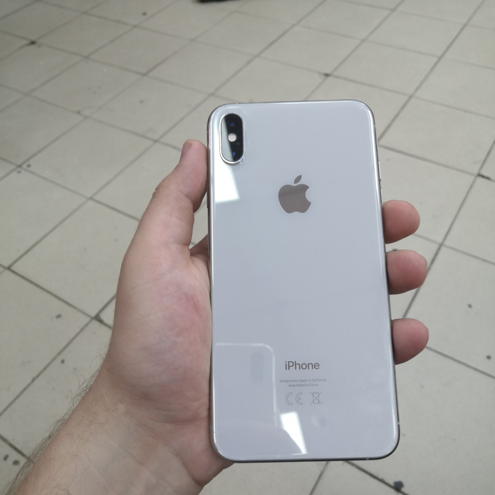 Смартфон iPhone XS MAX 64Gb