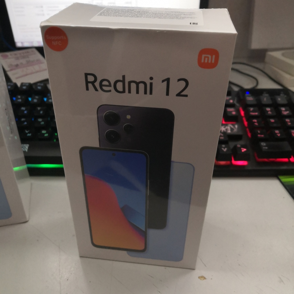 Смартфон Xiaomi Redmi 12 8/256