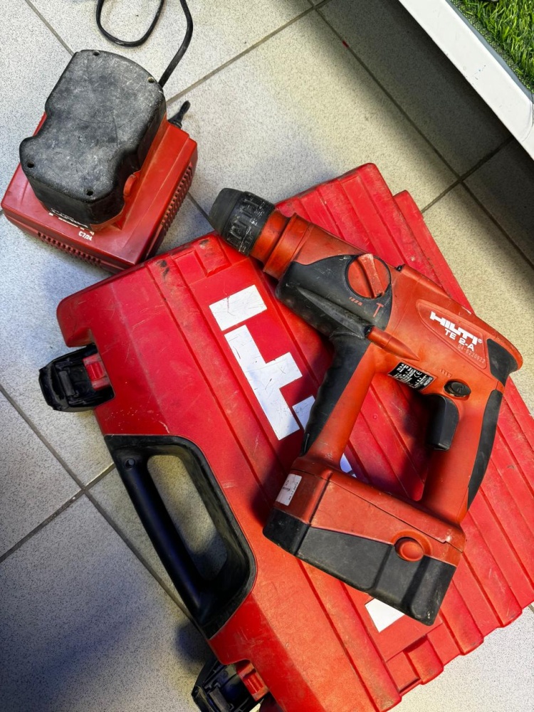 Перфоратор Аккумуляторный Hilti TE2-A