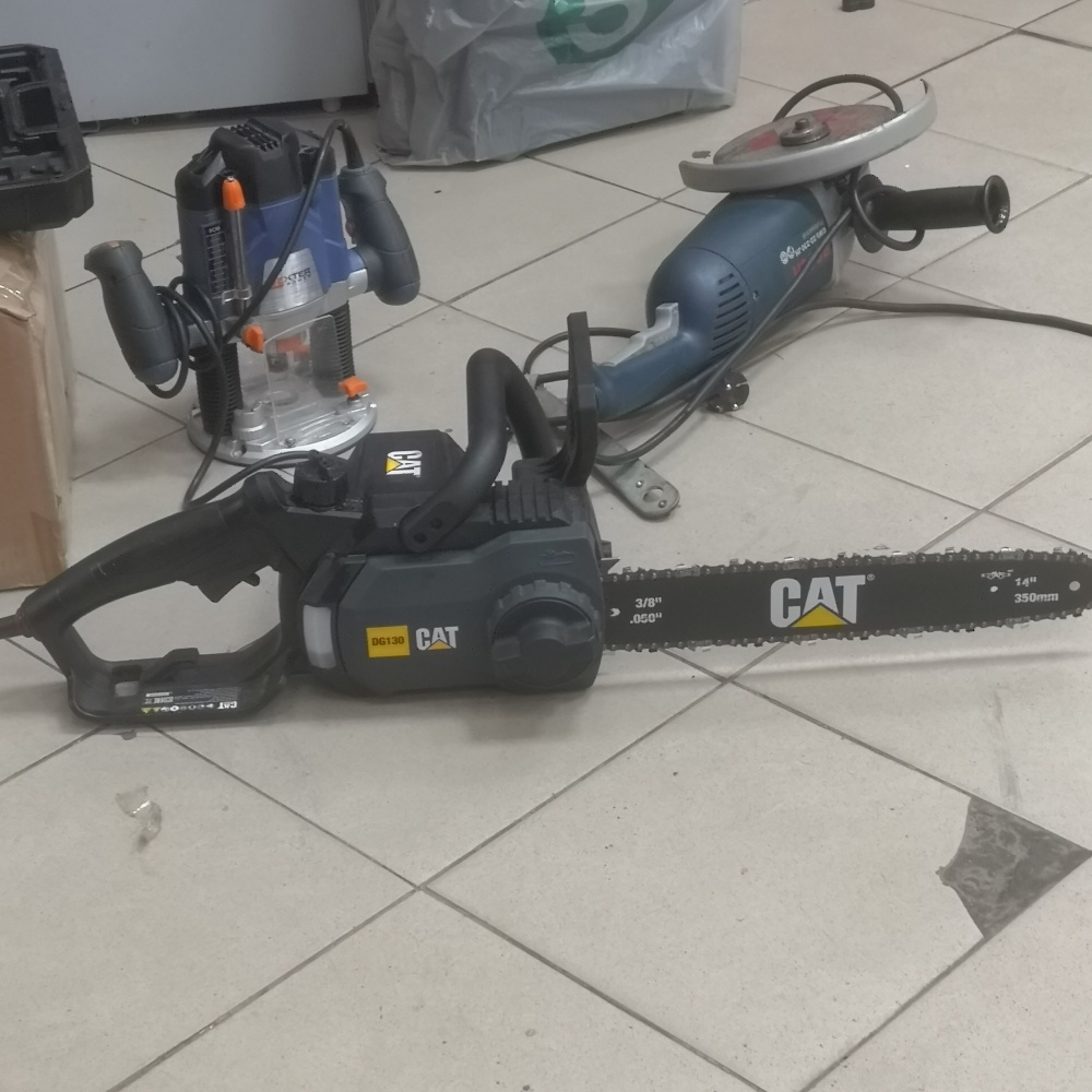 Цепная электропила Cat dg130